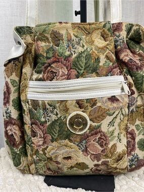 Vintage 90s Mitzi Floral Tapestry Shoulder Bag Tote White Faux Leather